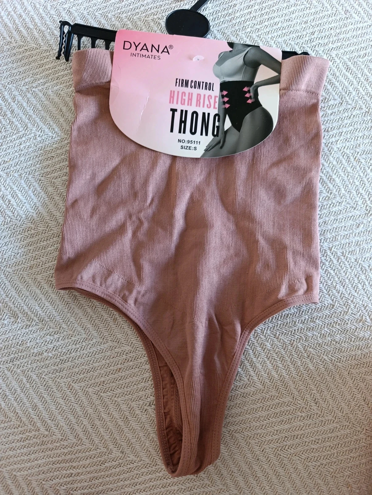 String gainant taille haute Dyana Intimates nude xs – Neuf avec étiquette